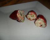 Foto del paso 5 de la receta: Pimientos de piquillo rellenos de ensaladilla y atún