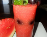Foto del paso 4 de la receta: Licuado de sandía con cerezas enteras