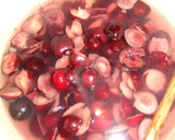 Foto del paso 2 de la receta: Sopita dulce de cerezas