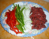 Foto del paso 1 de la receta: Fajitas de ternera con salsa agridulce de vermut