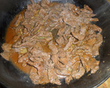 Foto del paso 3 de la receta: Fajitas de ternera con salsa agridulce de vermut