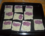 Foto del paso 5 de la receta: Hojaldres con queso azul y cerezas al whisky
