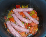 Foto del paso 4 de la receta: Salchichas en salsa de verduras