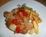 Foto del paso 6 de la receta: Bistec de lomo de cerdo con verduras y patatas fritas