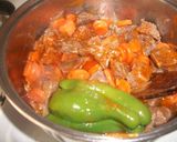 Foto del paso 3 de la receta: Morcillo de ternera en salsa