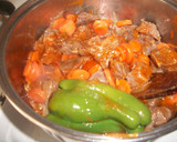 Foto del paso 3 de la receta: Morcillo de ternera en salsa