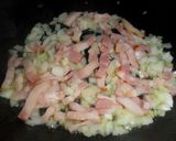 Foto del paso 2 de la receta: Espaguetis negros con anillas de pota y bacon