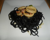 Foto del paso 6 de la receta: Espaguetis negros con anillas de pota y bacon