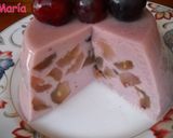 Foto del paso 4 de la receta: Panna cotta de yogur y uvas