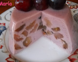 Foto del paso 4 de la receta: Panna cotta de yogur y uvas