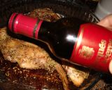 Foto del paso 4 de la receta: Conejo especiado al vino tinto