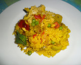 Foto del paso 7 de la receta: Arroz al azafrán con verduras, pollo y conejo