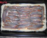 Foto del paso 7 de la receta: Pizza con boquerones y espárragos