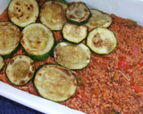 Foto del paso 3 de la receta: Pastel gratinado de carne y calabacín