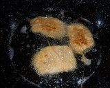 Foto del paso 4 de la receta: Marineras de peceto a la pimienta y orégano con papas fritas