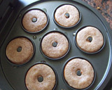 Foto del paso 4 de la receta: Pequeños donuts glaseados