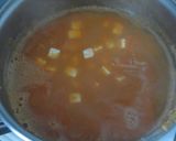 Foto del paso 5 de la receta: Garídes Mikrolímano o gambas con tomate y feta
