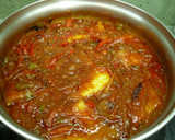 Foto del paso 2 de la receta: Bacalao con tomate y pimientos
