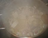 Foto del paso 1 de la receta: Fideua de sepia, gambas y almejas
