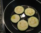 Foto del paso 1 de la receta: Calabacines con tomates y beicon