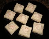 Foto del paso 3 de la receta: Canapés de langostinos y mayonesa