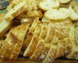 Foto del paso 1 de la receta: Hacer pan para canapés y tostadas