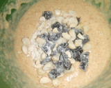 Foto del paso 3 de la receta: Pastel integral de almendras, nueces de macadamia y ciruelas pasas