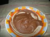 Budín combinado con cobertura de chocolate