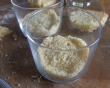 Foto del paso 1 de la receta: Postre helado con fruta y natillas