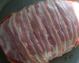 Foto del paso 3 de la receta: Rollo de carne horneado envuelto en bacon
