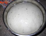 Foto del paso 3 de la receta: Pan con tomillo y albahaca