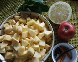 Foto del paso 1 de la receta: Salsa de manzanas viejas