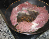 Foto del paso 3 de la receta: Solomillo de cerdo con patatas al horno