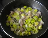 Foto del paso 4 de la receta: Merluza rellena de marisco plato para navidad