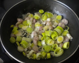 Foto del paso 4 de la receta: Merluza rellena de marisco plato para navidad