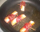 Foto del paso 2 de la receta: Pincho caliente de surimi con jamón Iberico
