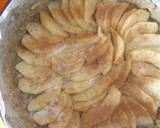 Foto del paso 3 de la receta: Pastel de manzanas con pasta streusel