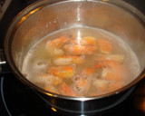 Foto del paso 1 de la receta: Salsa de langostinos