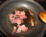 Foto del paso 1 de la receta: Tortilla de puré de patatas y jamón Ibérico