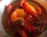 Foto del paso 1 de la receta: Tortas de camarón con nopales en salsa roja