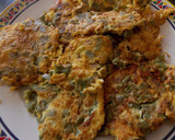 Foto del paso 3 de la receta: Tortas de camarón con nopales en salsa roja