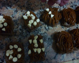 Foto del paso 7 de la receta: Cuadraditos bombón de chocolate y dulce de leche