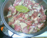 Foto del paso 2 de la receta: Carne de cerdo con pimientos del piquillo