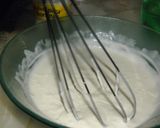 Foto del paso 3 de la receta: Crema Chantilly sin crema de leche o nata