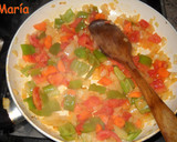 Foto del paso 2 de la receta: Alubias con calabacín, calabaza y calamares