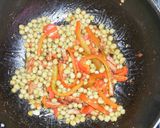 Foto del paso 3 de la receta: Arvejas salteadas con huevo