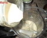 Foto del paso 3 de la receta: Flan de merluza con mijo y salsa de pimientos
