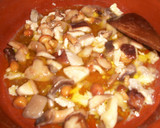 Foto del paso 2 de la receta: Gambas con bacalao y setas al cava