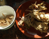 Foto del paso 2 de la receta: Pastel gratinado de ave con brécol y coliflor