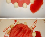 Foto del paso 6 de la receta: Flan de fresas en almíbar y uvas crujientes